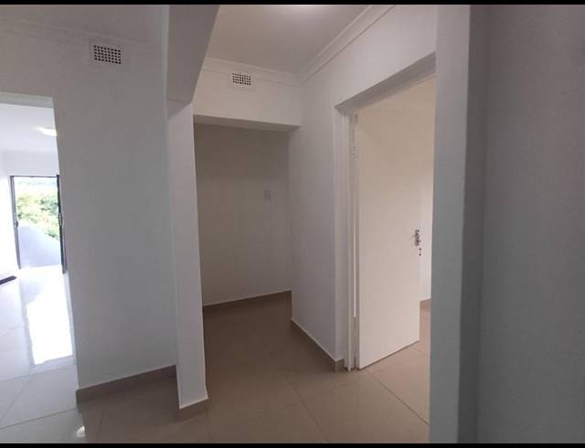 2 BEDROOM PROPERTY TO RENT IN OVERPORT